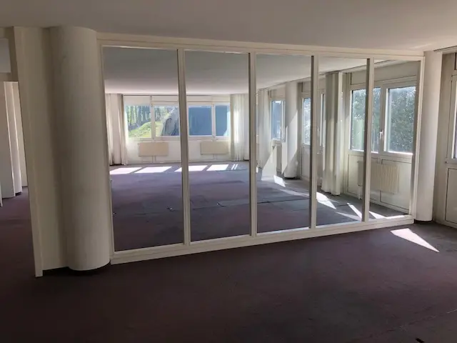 En Burdon H16, Le Mont-sur-Lausanne, VD - Image 4