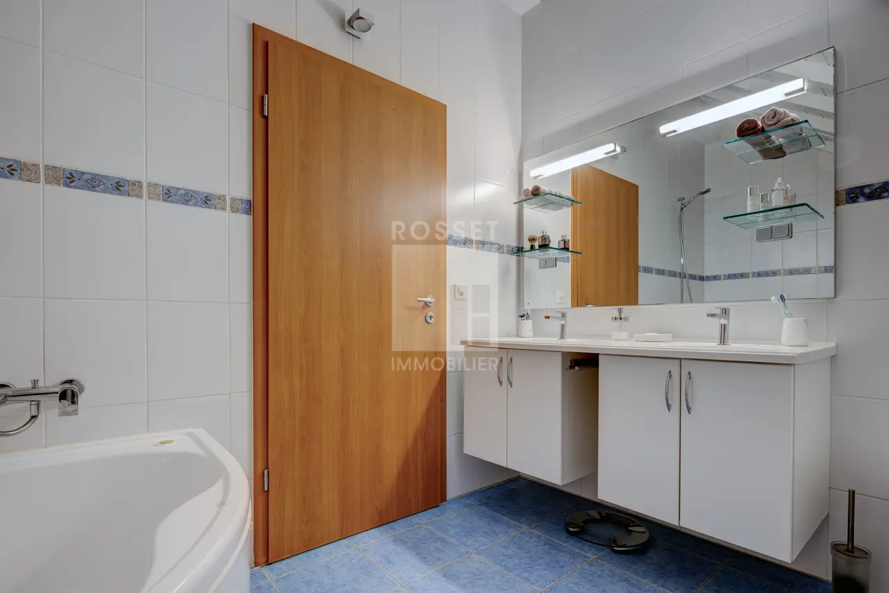 Genthod Village, GE - Image 7