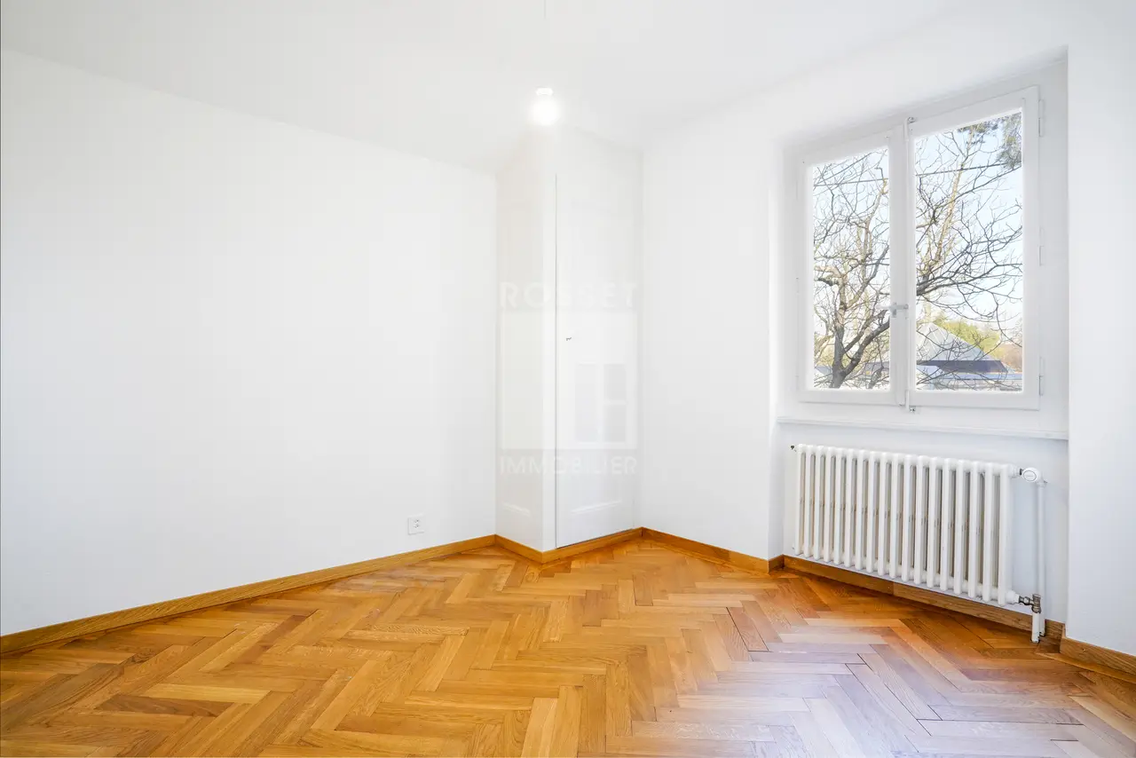 Centre, GE - Image 5