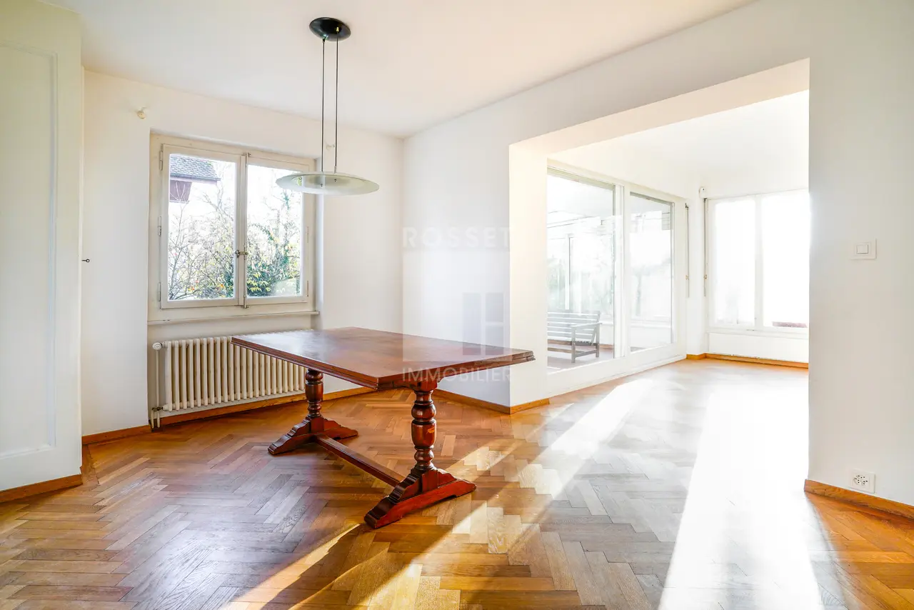 Centre, GE - Image 6