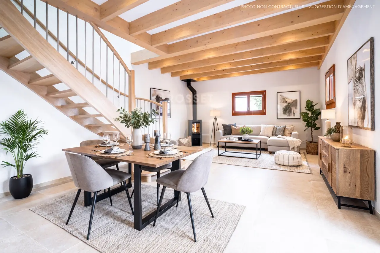 centre, GE - Image 1